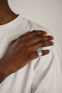 SIGNET RING