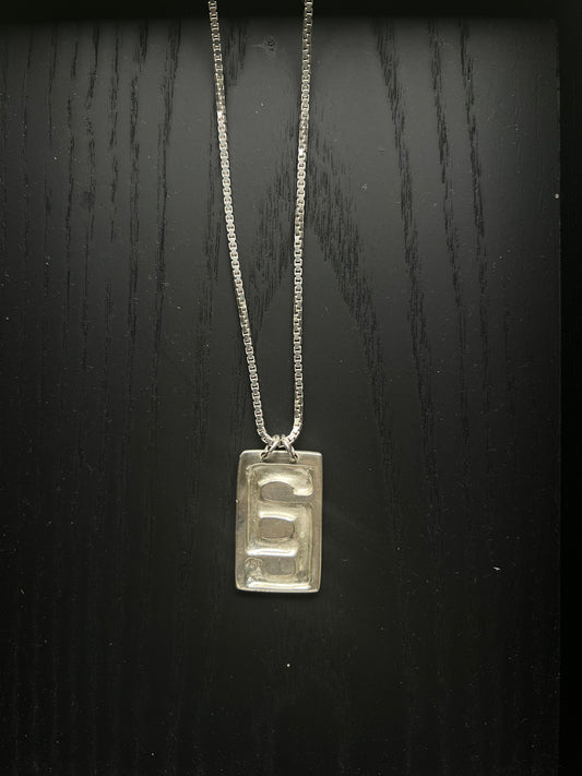 _DESMIT PLATE PENDENT